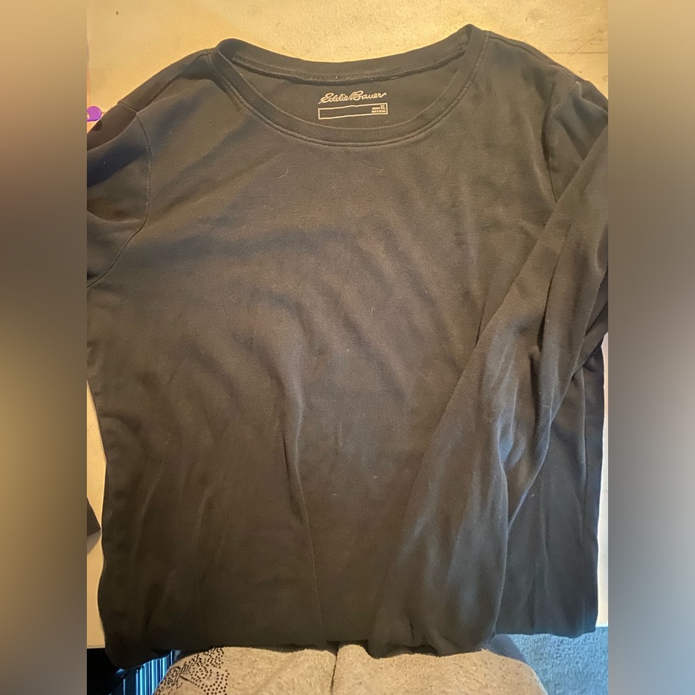black Eddie Bauer long sleeve shirt